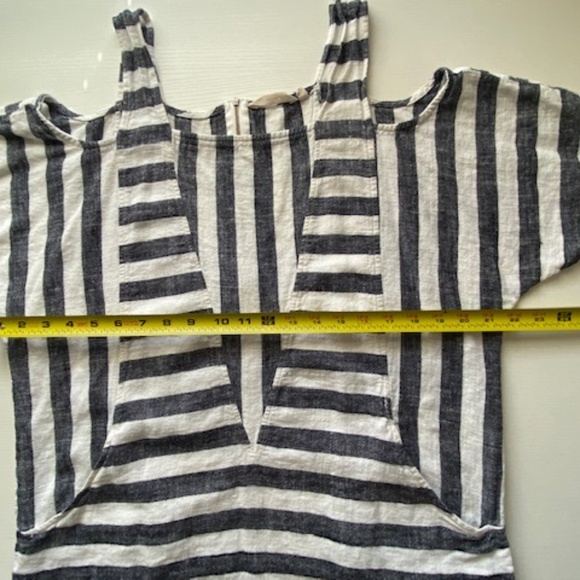 Soft Surroundings Sunset Park Cold Shoulder Tunic Striped Top Size M - Picture 10 of 12